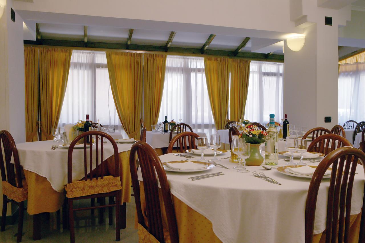 Albergo Terme Santamaria Castelforte Bagian luar foto