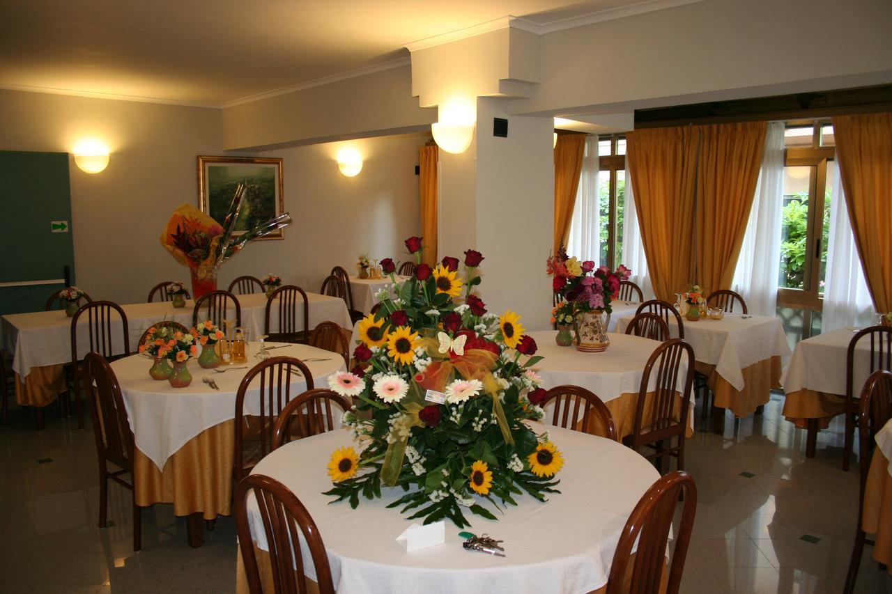 Albergo Terme Santamaria Castelforte Bagian luar foto